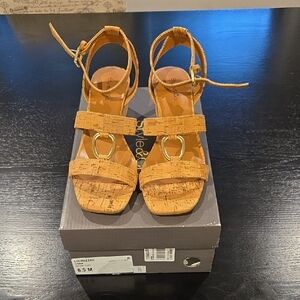 NIB! "Lourizzac" Sandal 6.5